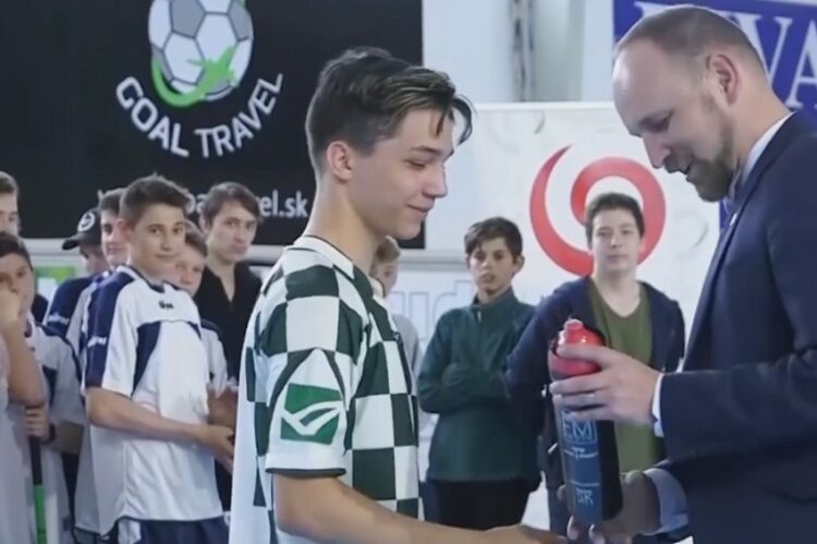 zdroj fotiek: PS Video TTSK a Floorball SK Liga a FB LB