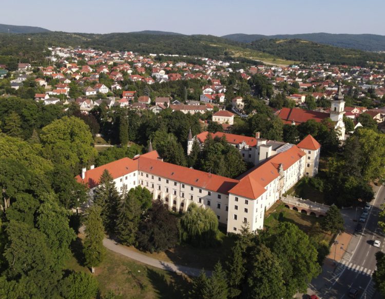 Kaštieľ a park v Stupave. zdroj foto NaZahori.sk