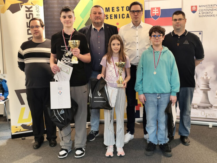 Šachový turnaj O pohár mesta Senica Zdroj: Mesto Senica