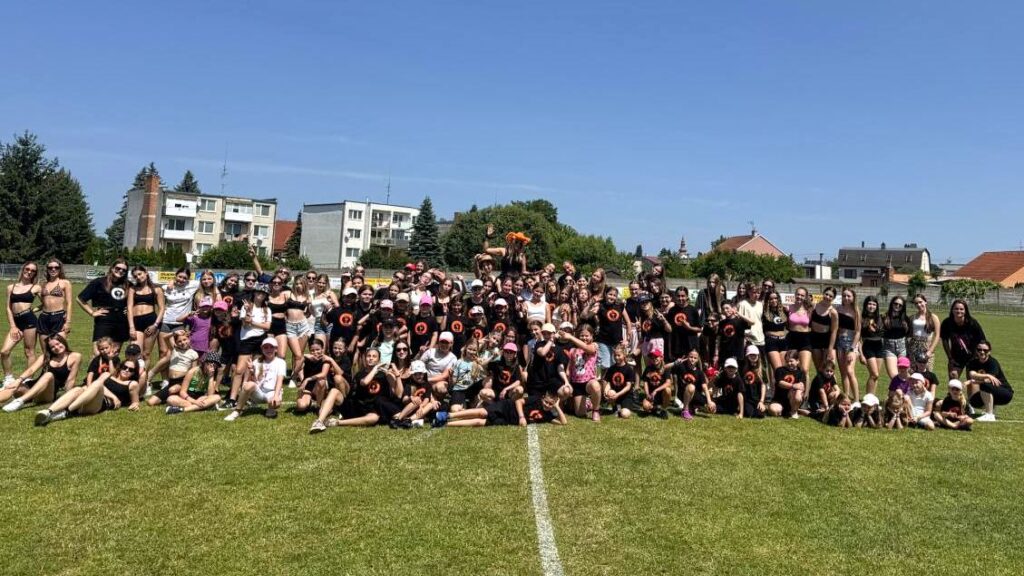Tanečná skupina ŠandS oslávila 10 rokov Zdroj: Mesto Šaštín-Stráže