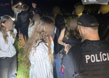 Policajná akcia na alkohol u mladistvých a detí v podnikoch zdroj polícia TT kraj