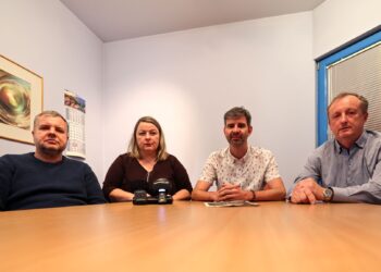 Poslanci Mestského zastupiteľstva v Skalici vyzývajú na účasť v referende. Zľava Adrián Hertl, Veronika Buc, Martin Kojš, Štefan Miša.