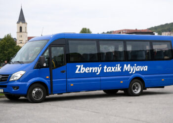 Zberný taxík reprofoto AI NaZáhorí