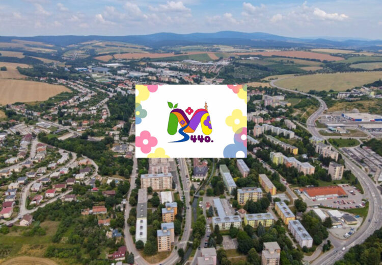 Mesto Myjava Autor:foto dron Vladimír Miček a logo Myjavy