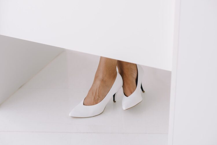 biele-lodicky-cista-elegancia-pre-svadobnu-sezonu-a-oslavy