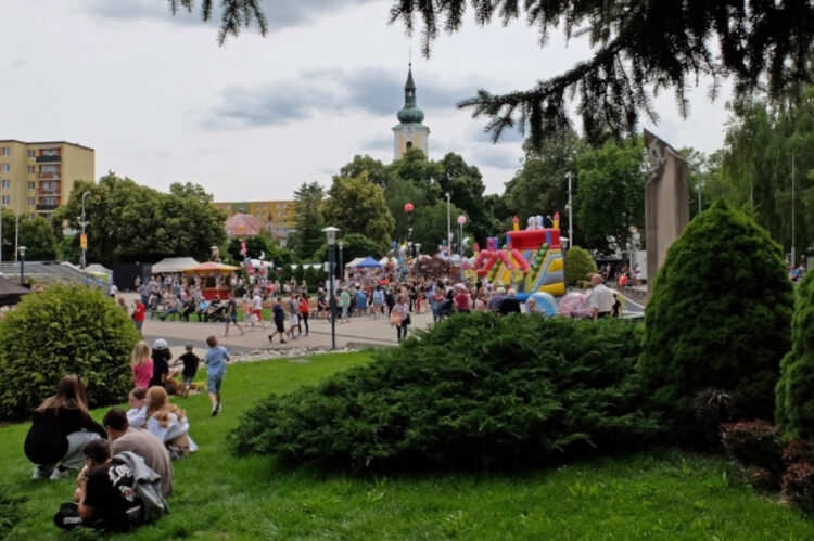 Staroturiansky jarmok archív foto Mesto Stará Turá